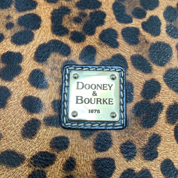 Dooney & Bourke leopard print bag - Picture 2 of 15